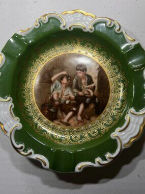 Vintage Mitterteich porcelain ashtray made in Bavaria, Germany. WR